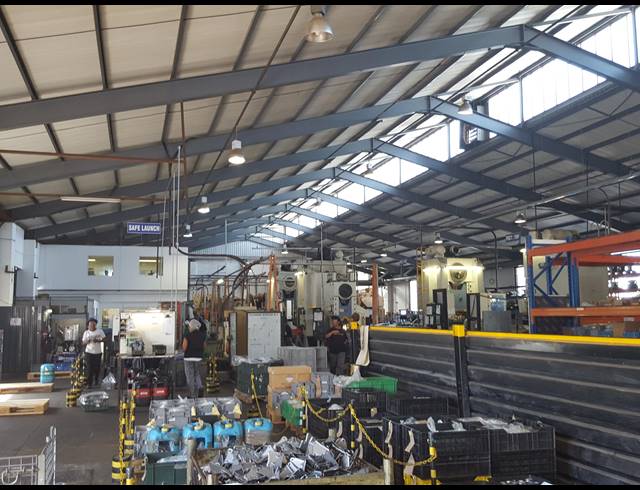 6,915M² FACTORY TO LET IN BELLVILLE CENTRAL